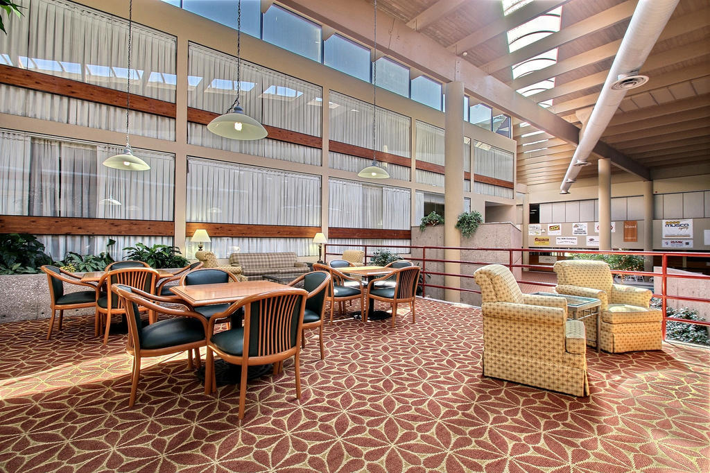 Hotel Muscatine エクステリア 写真