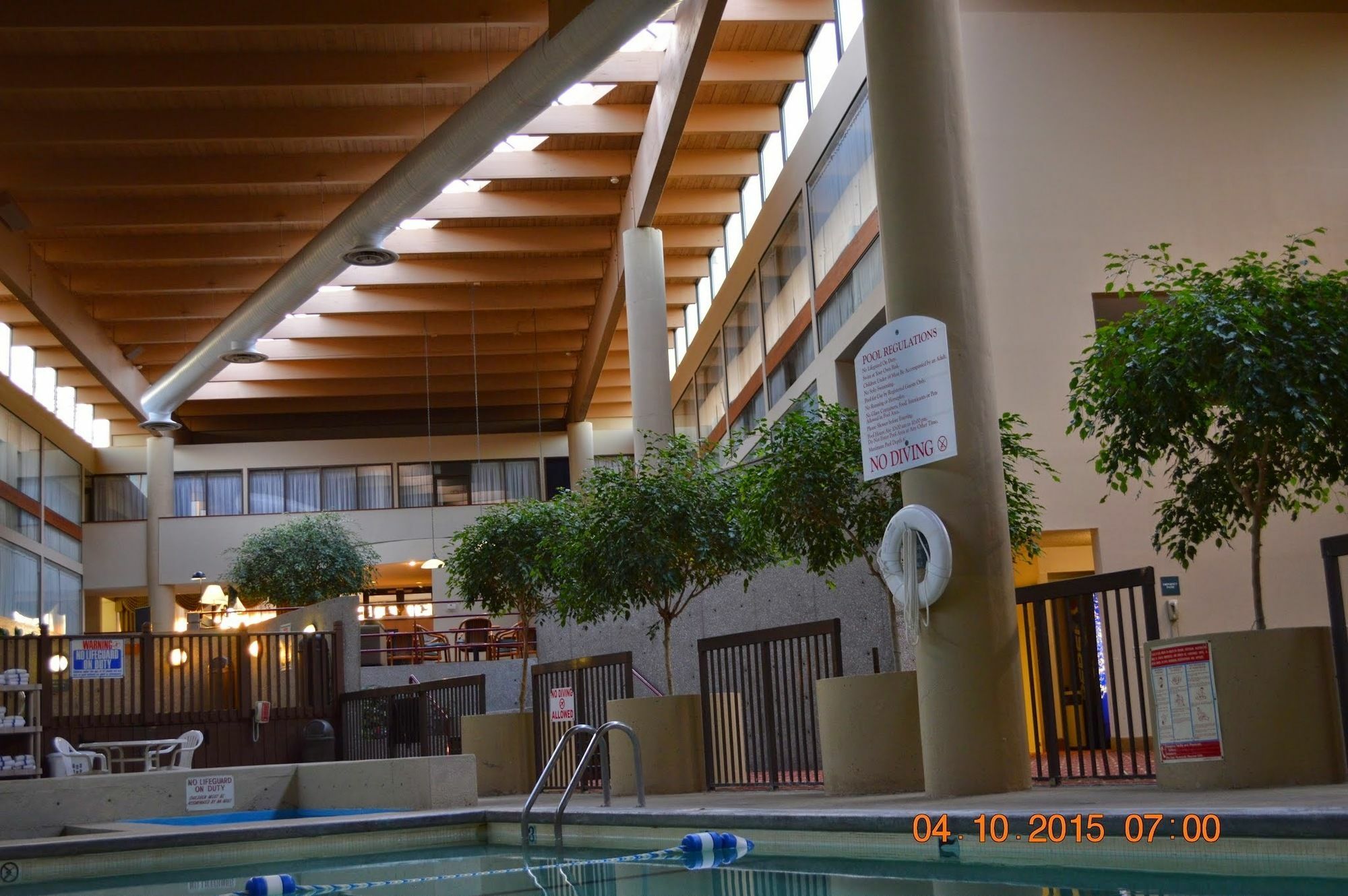 Hotel Muscatine エクステリア 写真